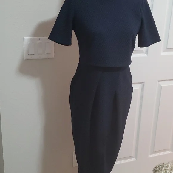 Like New Asos Double Layer Textured Wiggle Dress Midi Size 8 Dark Blue - Picture 2 of 5